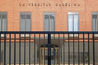 Předsedkyně rady firmy Univerzity Karlovy CUIP po policejním zásahu končí - Seznam Zprávy